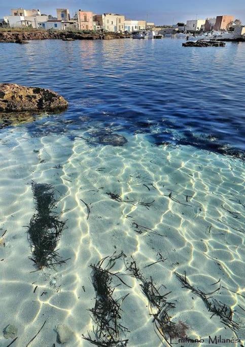 Il Cubo, Monovano Col Mare Su Tre Fronti. Favignana Kültér fotó